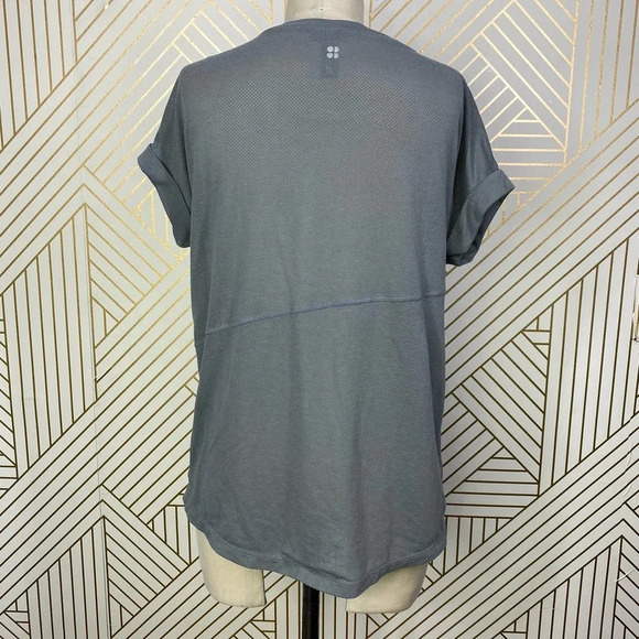 Sweaty Betty Ab Crunch V-Neck T-Shirt Grey - Picture 5 of 9